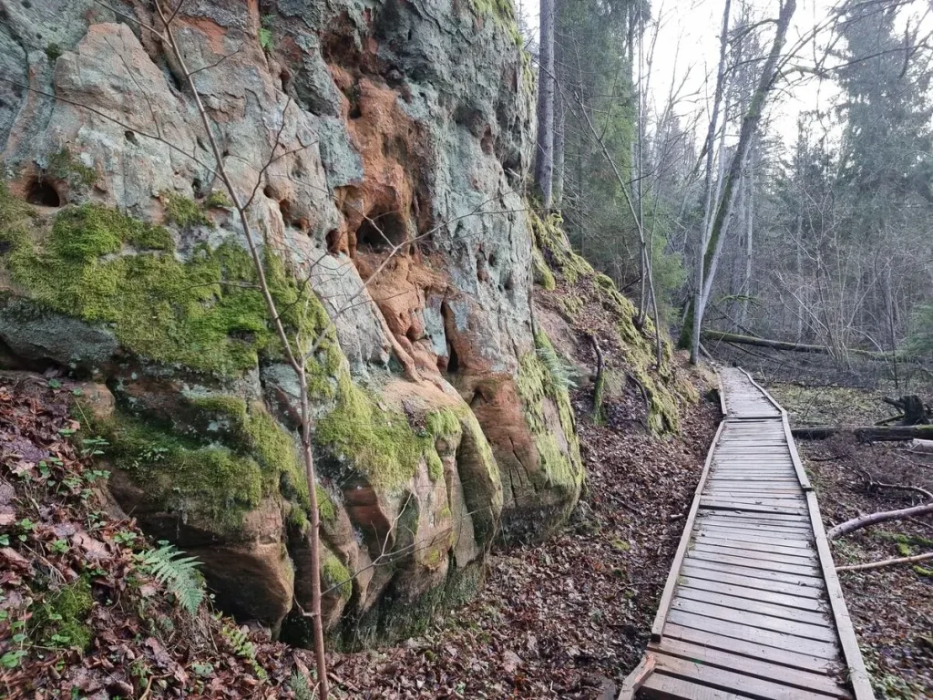 Laņģu klintis. 2024. gada novembris.