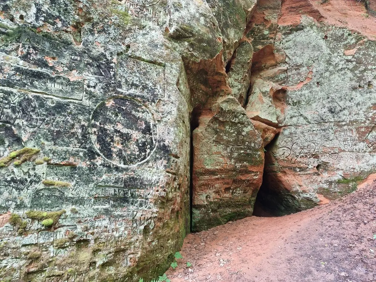 Kraukļu aiza un Kraukļu ala. 2024. gada jūnijs.